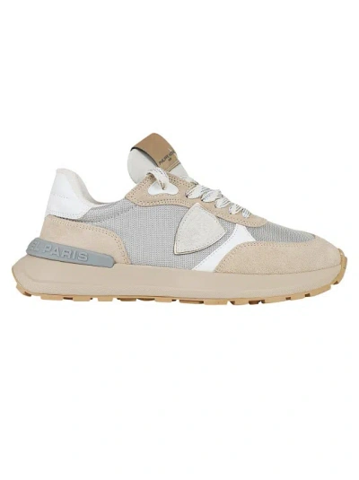 Philippe Model Low Top Sneakers In Neutrals