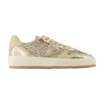 Philippe Model Nice Low Sneaker In Gold
