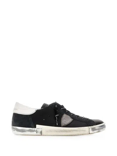 Philippe Model Prsx Leather Low-top Sneakers In Black