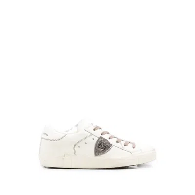 Philippe Model Prsx Low Logo-patch Panelled Sneakers In White
