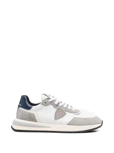 Philippe Model Prsx Panelled Sneakers In White