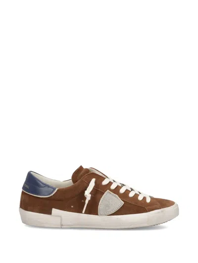 Philippe Model Prsx Shield-shape-appliqué Sneakers In Brown