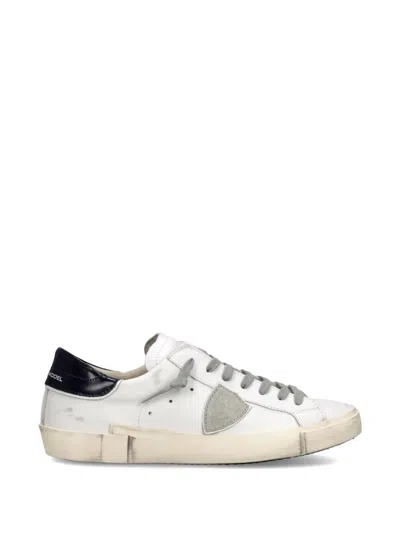 Philippe Model Prsx Low Calfskin Lace Up Sneakers In White