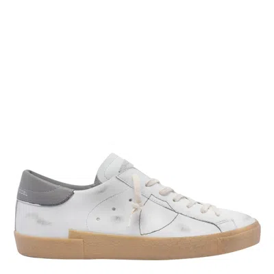 Philippe Model Prsx Trainers In Veau 70 Blanc Gris