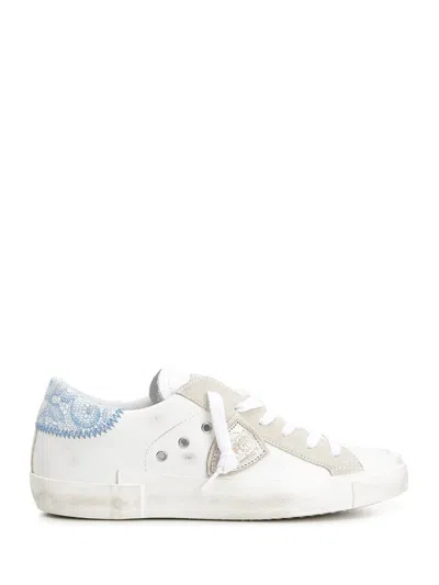 Philippe Model Prsx Sneakers In Veau Chantilly Blanc Bleu