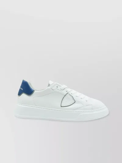 Philippe Model Round Toe Flat Sole Sneakers With Contrast Heel Tab In White