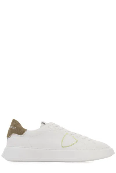Philippe Model Round-toe Lace-up Sneakers In White, Grey
