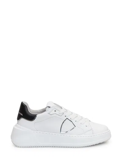 Philippe Model Sleek Motion Sneakers In White