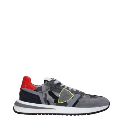 Philippe Model Sneakers Tropez 2.1 Mens Fabric Gray/red
