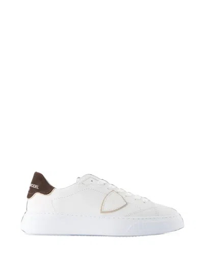 Philippe Model Temple Low Sneakers In White