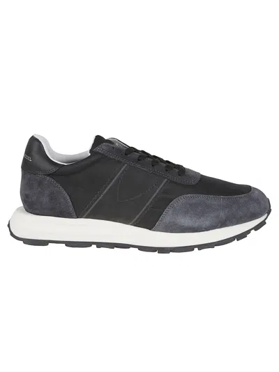 PHILIPPE MODEL PHILIPPE MODEL TILU.W001 SNEAKERS WITH TEXTURED UPPER