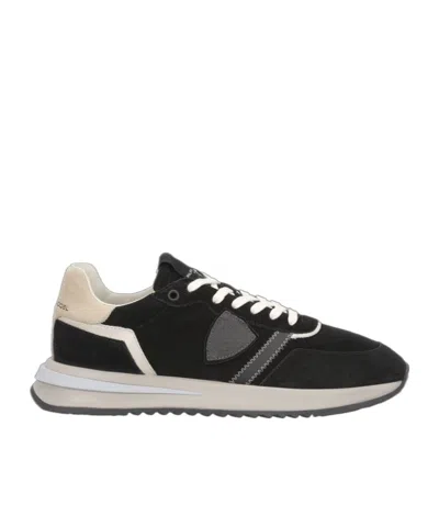 Philippe Model Tropez 2 1 Low-top Sneakers In Black