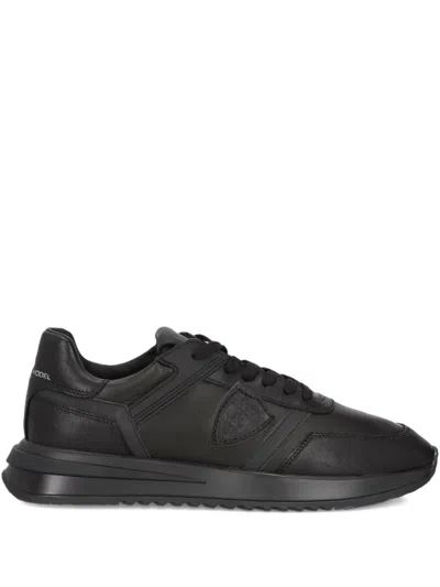 Philippe Model Tropez Sneakers In Black