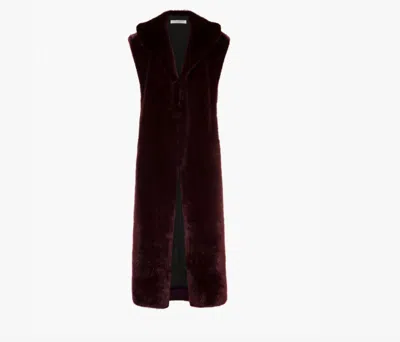 PHILOSOPHY DI LORENZO SERAFINI SLEEVELESS FAUX-FUR COAT IN BORDEAUX
