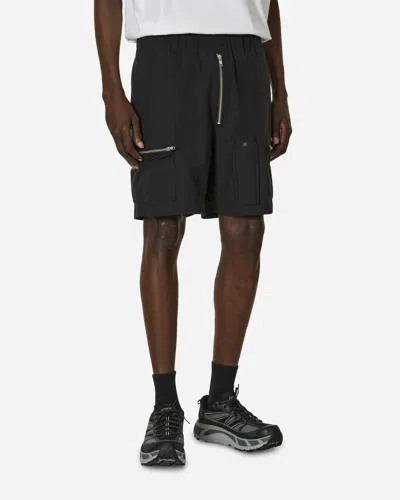 Phingerin Pockets Shorts In Black