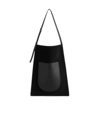Phoebe Philo Glove Messenger Bag In Black