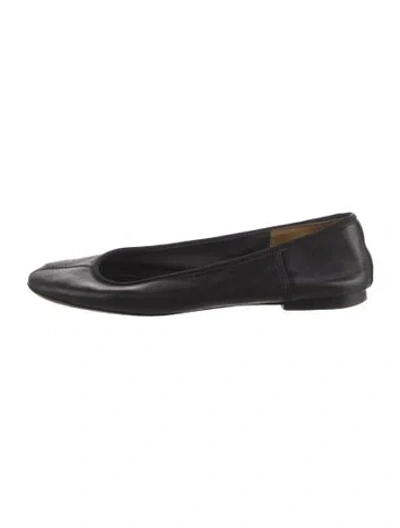Pre-owned Phoebe Philo Leather Ballet Flats In Black