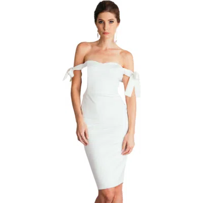 Pia Gladys Perey Catherine In Ivory