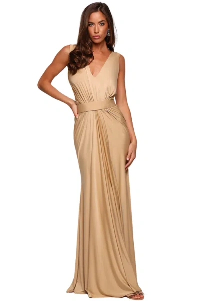 Pia Gladys Perey Gwyneth In Champagne