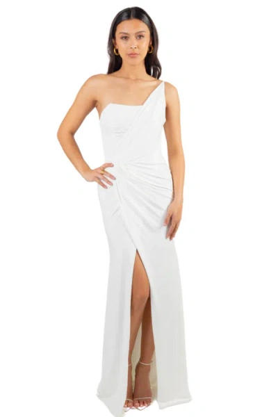 Pia Gladys Perey Ileana In Ivory