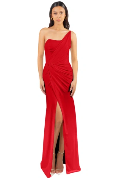 Pia Gladys Perey Ileana In Red