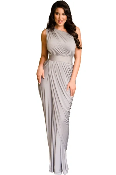 Pia Gladys Perey Ingrid In Gray