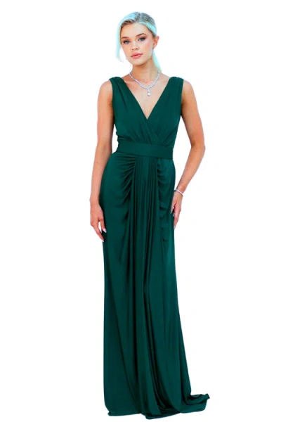 Pia Gladys Perey Jessa In Green