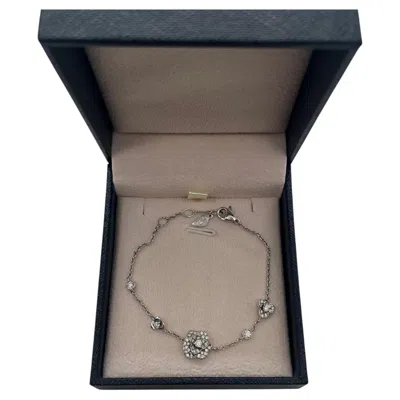 Pre-owned Piaget Rose Bracelet 18k White Gold Chain Pave Diamond Flower Charm