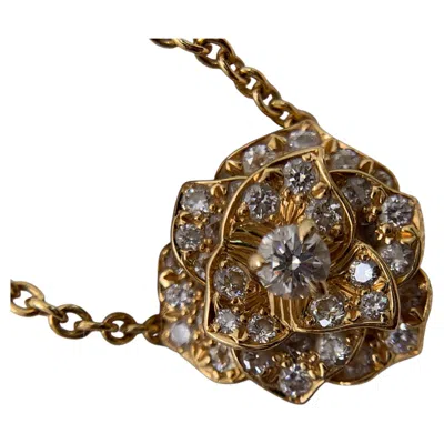Pre-owned Piaget Rose Pendant Necklace 18k Rose Gold Diamond Flower In Red