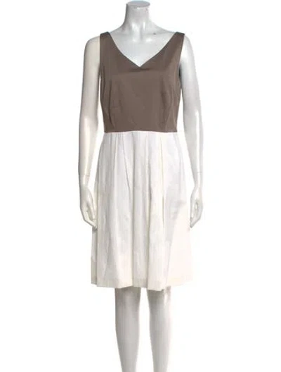 Pre-owned Piazza Sempione V-neck Knee-length Dress In White