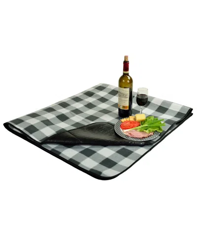 Picnic At Ascot Fleece Picnic Blanket Tote In Green