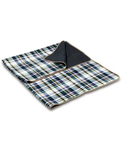 Picnic Time Dnu Oniva English Plaid Blanket Tote In Navy Multi