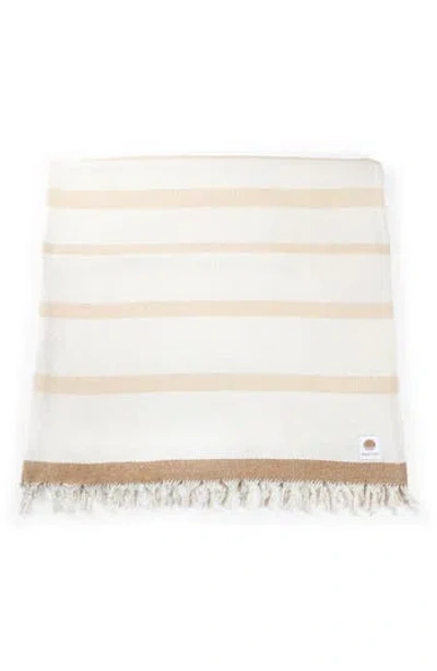 Picnic Time Oceanside Beach Blanket In White
