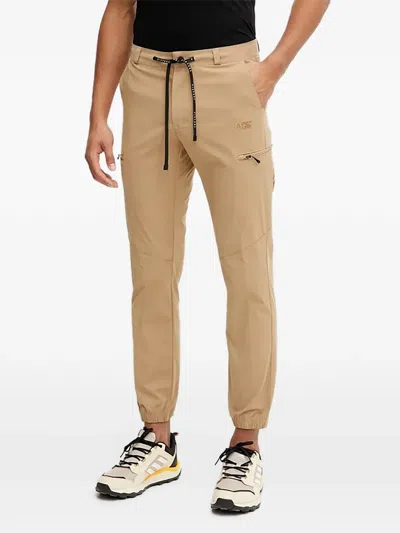 Picture 로고 디테일 스포츠 팬츠 In Brown