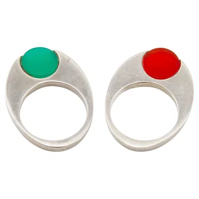 Pre-owned Pierre Cardin 1970s  Set Of Sterling Silver Green And Orange Chalcedony Rings