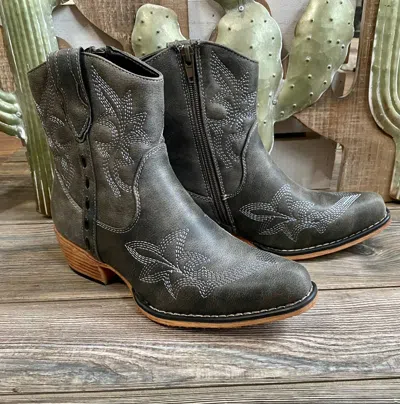 Pierre Dumas Women's The West Ankle Bootie In Black