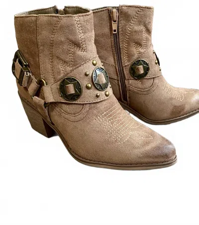 Pierre Dumas Women's Wilde Western Bootie In Taupe In Brown
