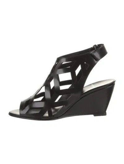 Pre-owned Pierre Hardy Leather Cutout Accent Pumps In Black