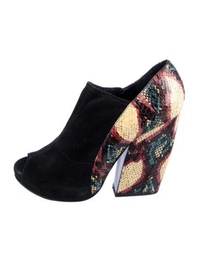 Pre-owned Pierre Hardy Suede Animal Print Mules In Black