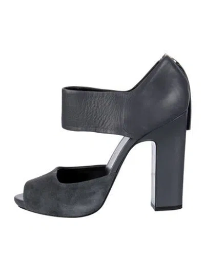 Pre-owned Pierre Hardy Suede D'orsay Pumps In Gray