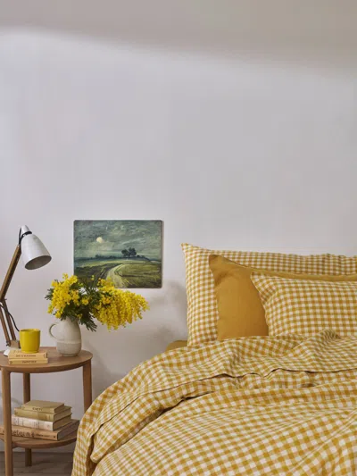 Piglet In Bed Gingham Fitted Sheet In Yellow