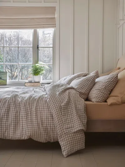 Piglet In Bed Gingham Linen Duvet Cover In Mushroom Gingham