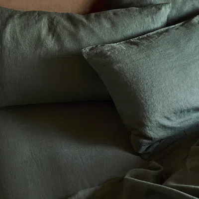 Piglet In Bed Linen Blend Fitted Sheet, California King In Fern Green