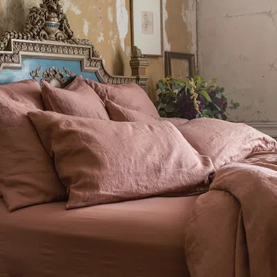 Piglet In Bed Linen Blend Fitted Sheet, Queen In Brown