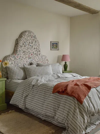 Piglet In Bed Linen Duvet Co In Green