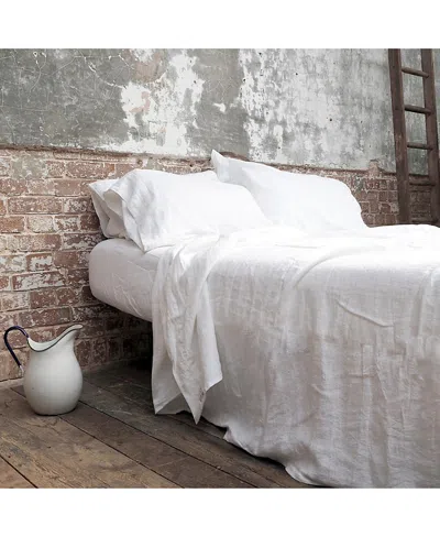 Piglet In Bed Linen Fitted Sheet, King In White