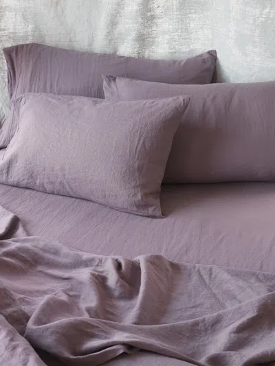 Piglet In Bed Plain Linen Fitted Sheet