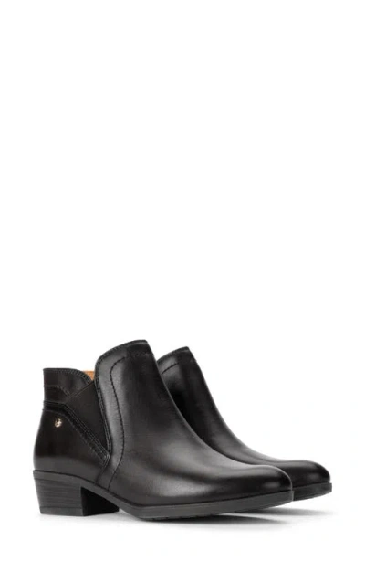 Pikolinos Daroca Leather Bootie In Black