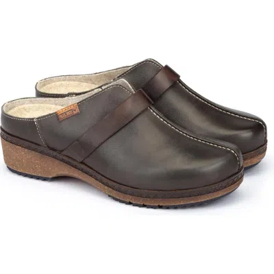 Pikolinos Granada Water Repellent Clog In Gray