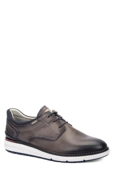 Pikolinos Manaor Derby In Gray